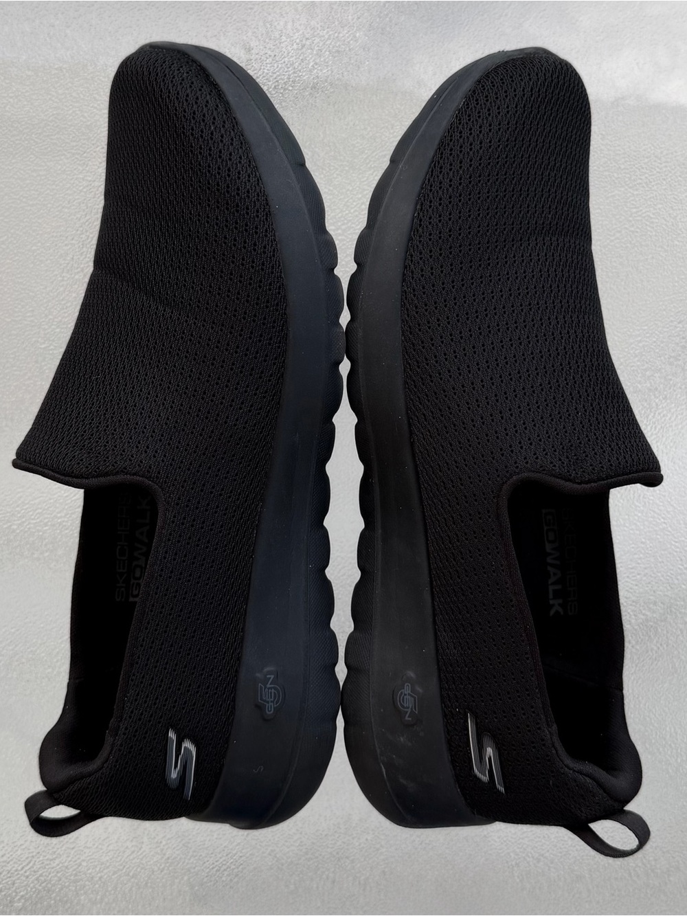 Skechers Go Walk Joy Aurora Black Eco-Friendly Slip-On Sneakers ~ Women’s 8.5 - Picture 4 of 9